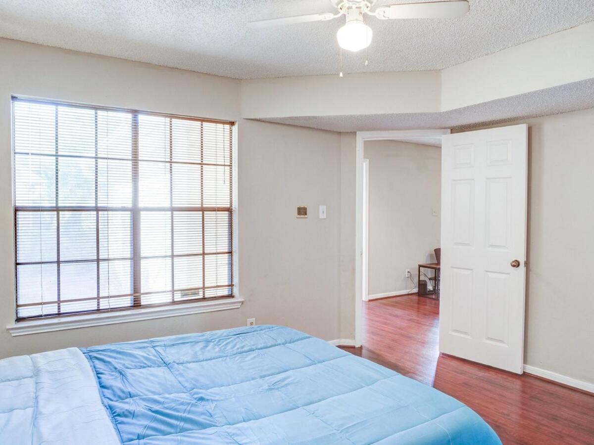 Lovely 2 Bedroom, 1 Bath Condo With Pools And Gym. Houston Buitenkant foto