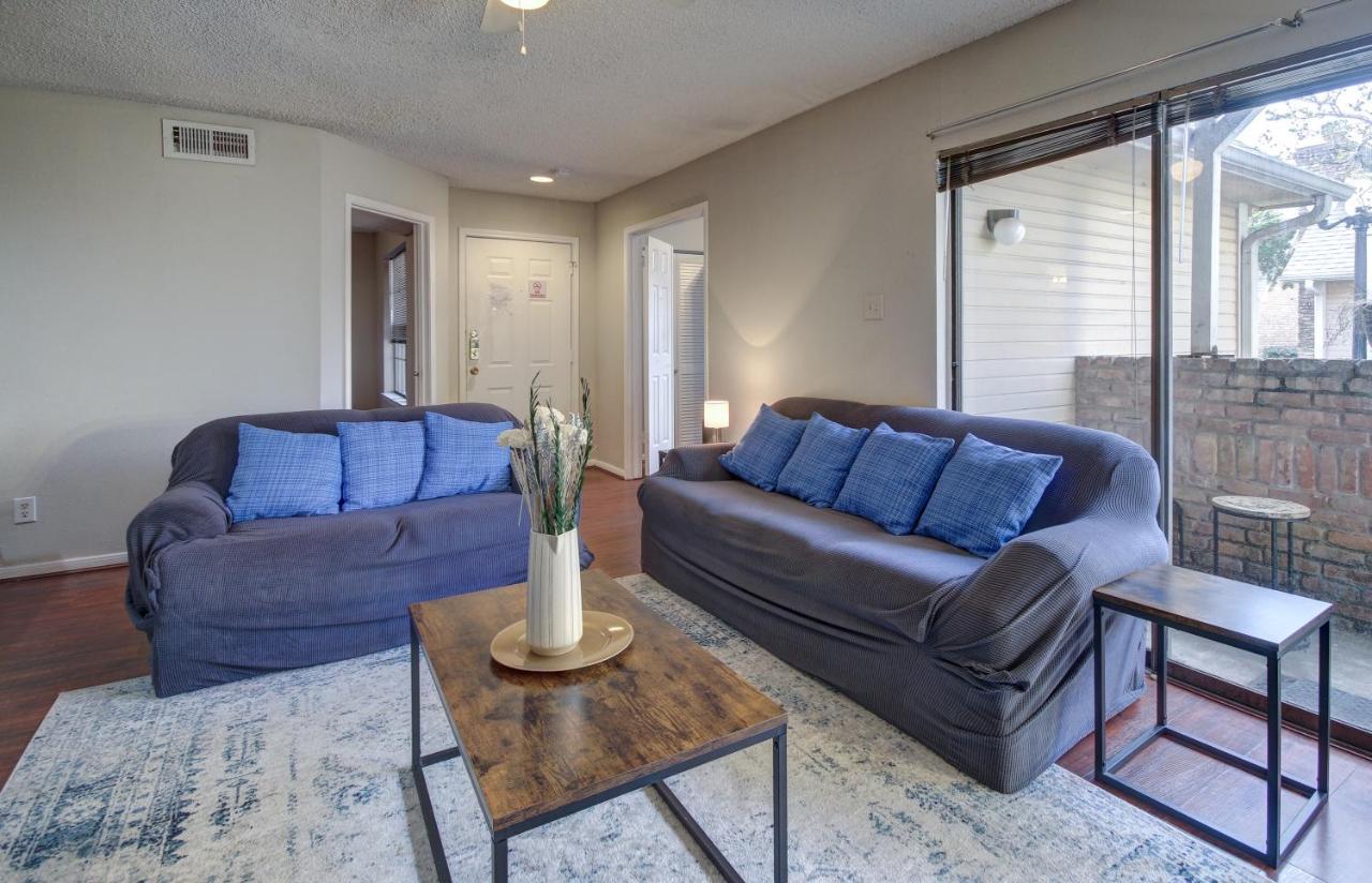 Lovely 2 Bedroom, 1 Bath Condo With Pools And Gym. Houston Buitenkant foto